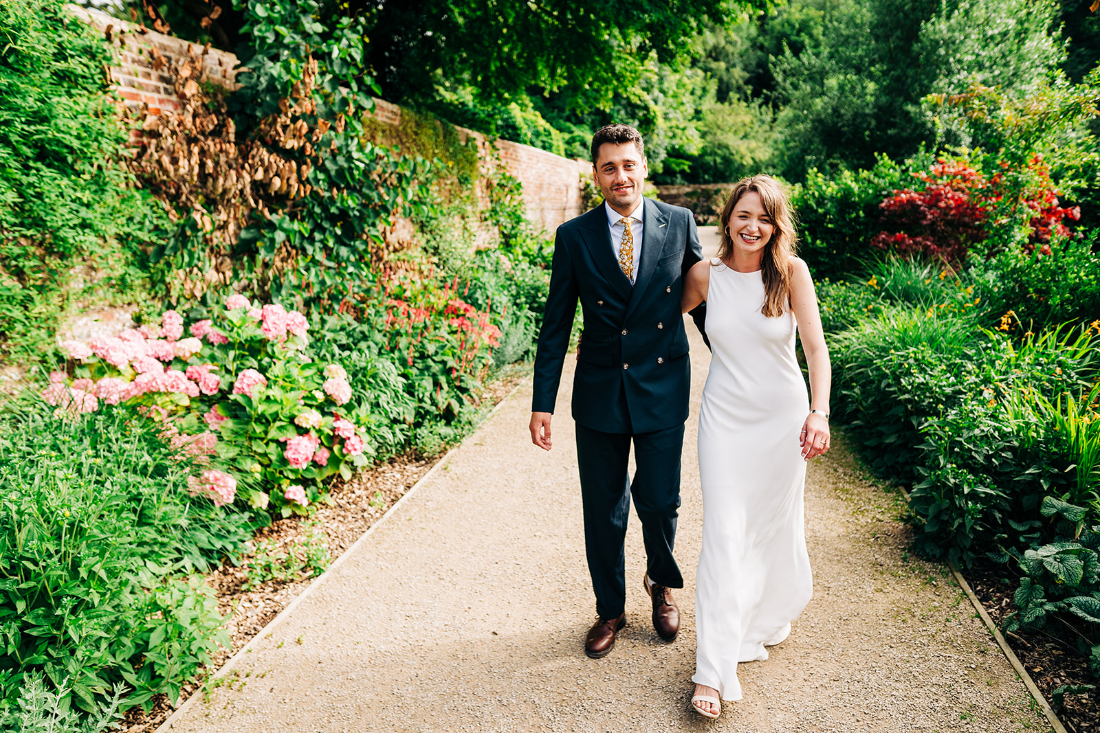 One Garden Wedding Guide 
